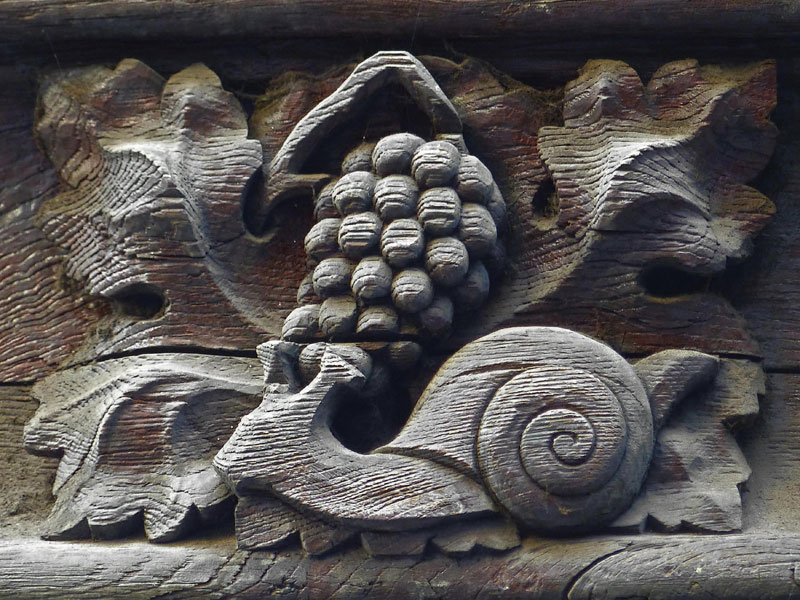 Escargot et grappe de raisin, les emblèmes de la Bourgogne