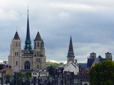 Trois églises de Dijon