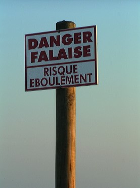 Danger falaise - risque d'éboulement