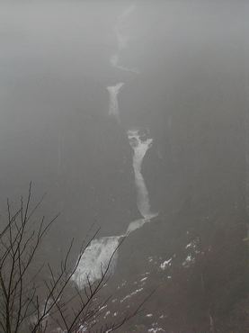 Cascade en hiver