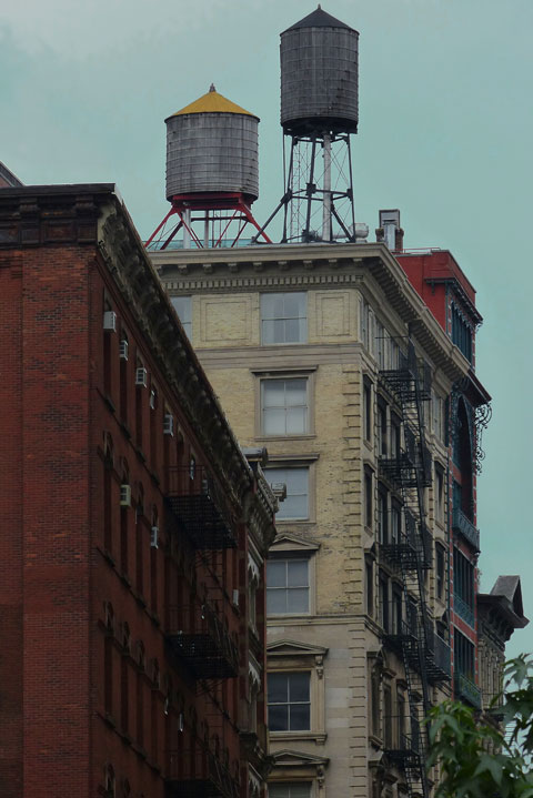 Water towers photo de New York