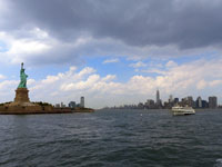 Statue de la Liberté et skyline